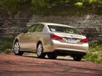 Toyota Avalon 2010 года